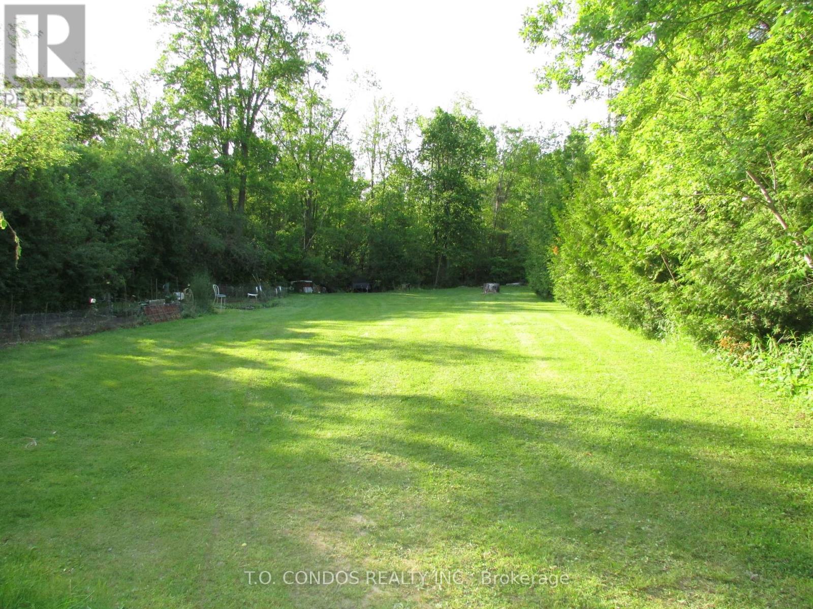 692 North Shore Drive E, Otonabee-South Monaghan, Ontario  K0L 1B0 - Photo 2 - X12194094
