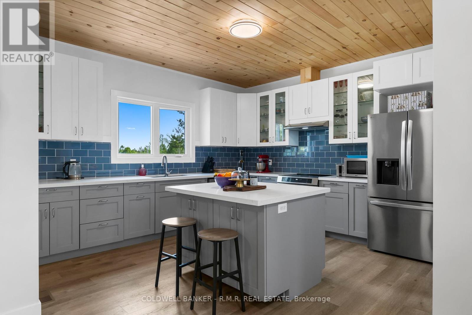 213 Pleasant Point Road, Kawartha Lakes (Fenelon), Ontario  K9V 4R6 - Photo 10 - X12194165