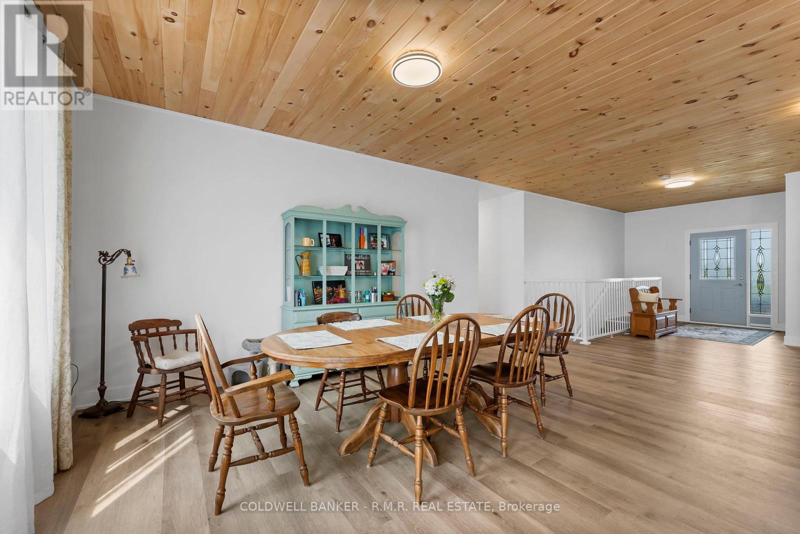 213 Pleasant Point Road, Kawartha Lakes (Fenelon), Ontario  K9V 4R6 - Photo 16 - X12194165