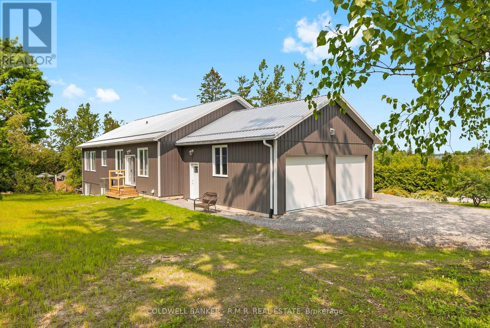 213 Pleasant Point Road, Kawartha Lakes (Fenelon), Ontario  K9V 4R6 - Photo 2 - X12194165