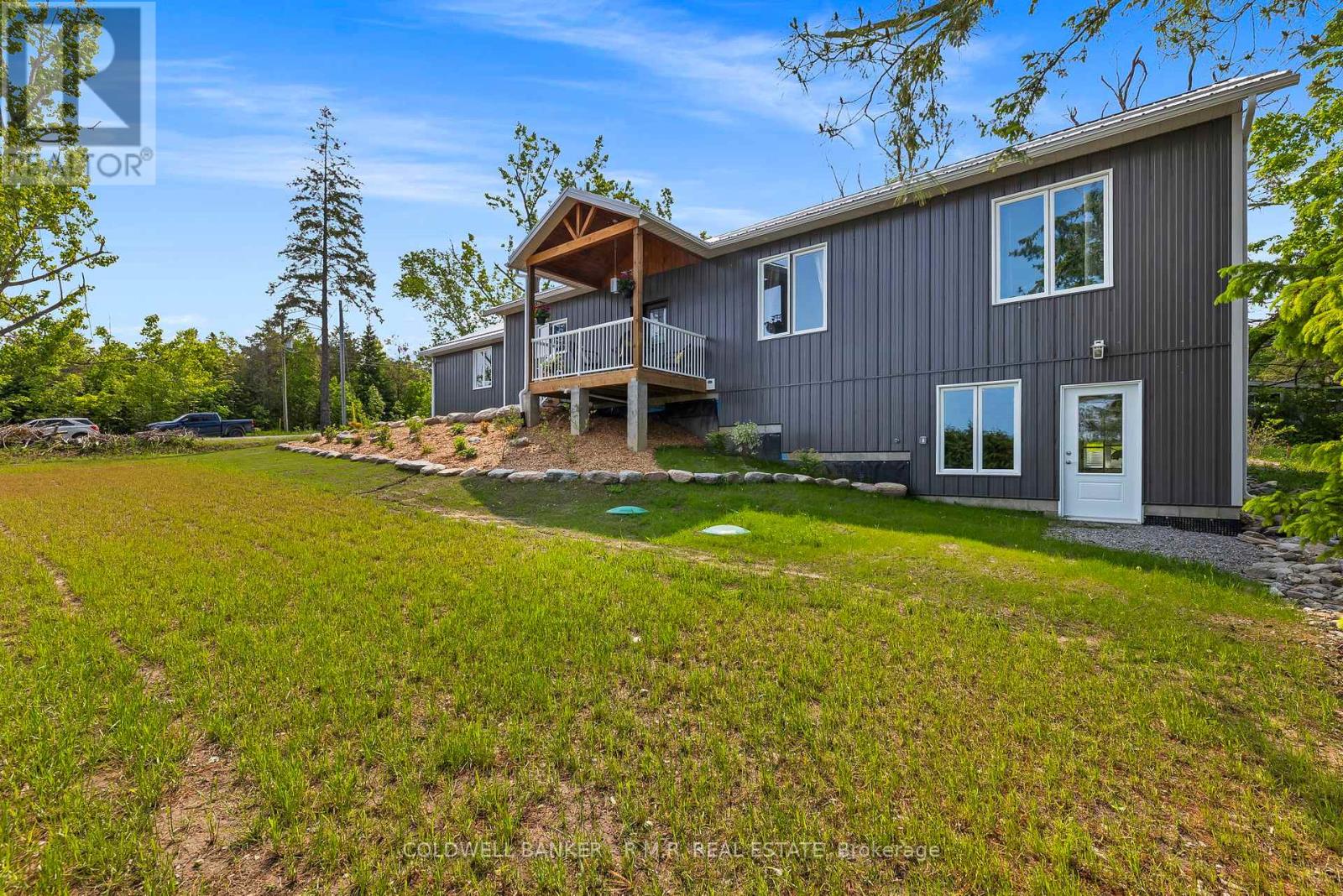 213 Pleasant Point Road, Kawartha Lakes (Fenelon), Ontario  K9V 4R6 - Photo 7 - X12194165