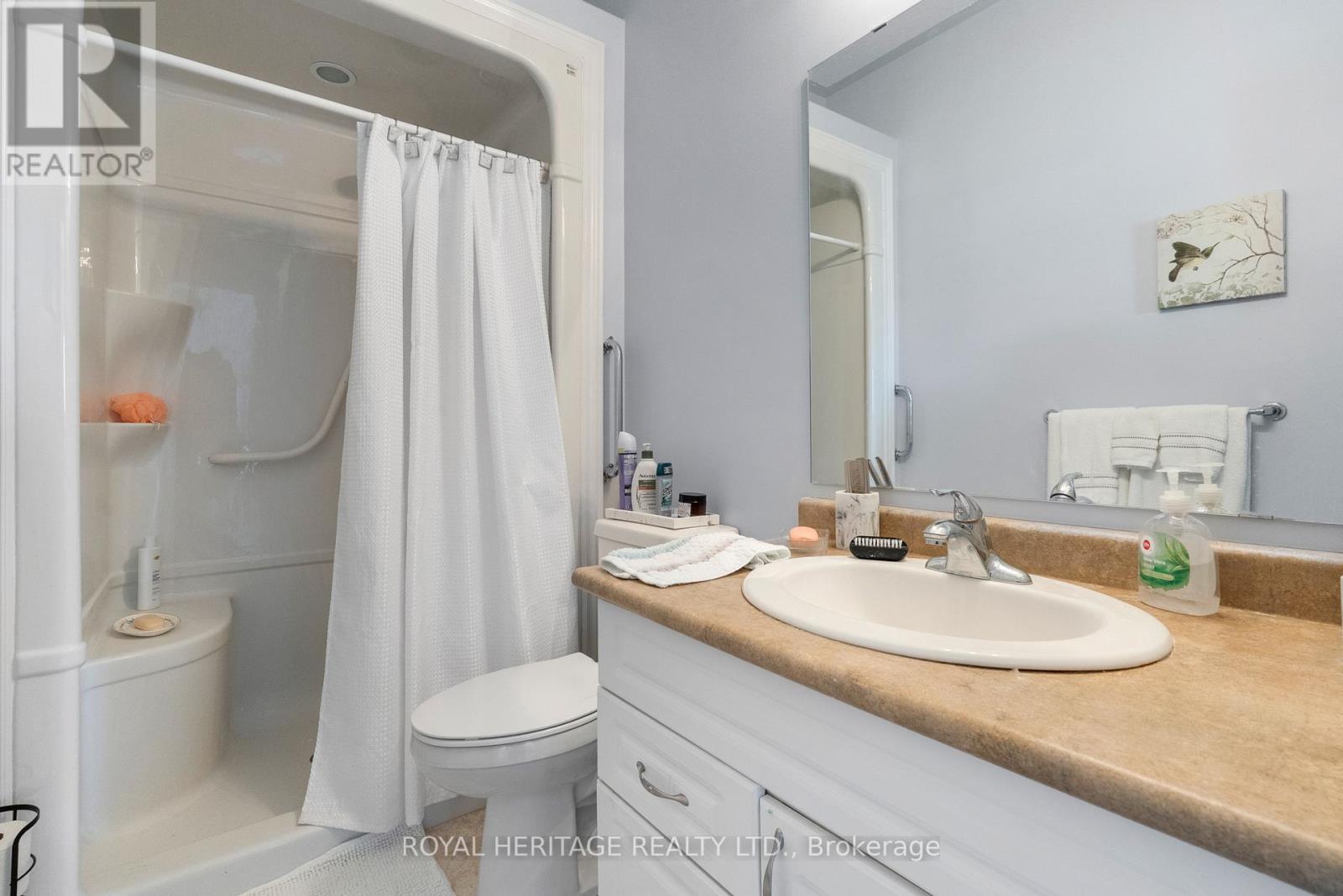 80 Chadwin Drive, Kawartha Lakes (Lindsay), Ontario  K9V 0E9 - Photo 14 - X12194235