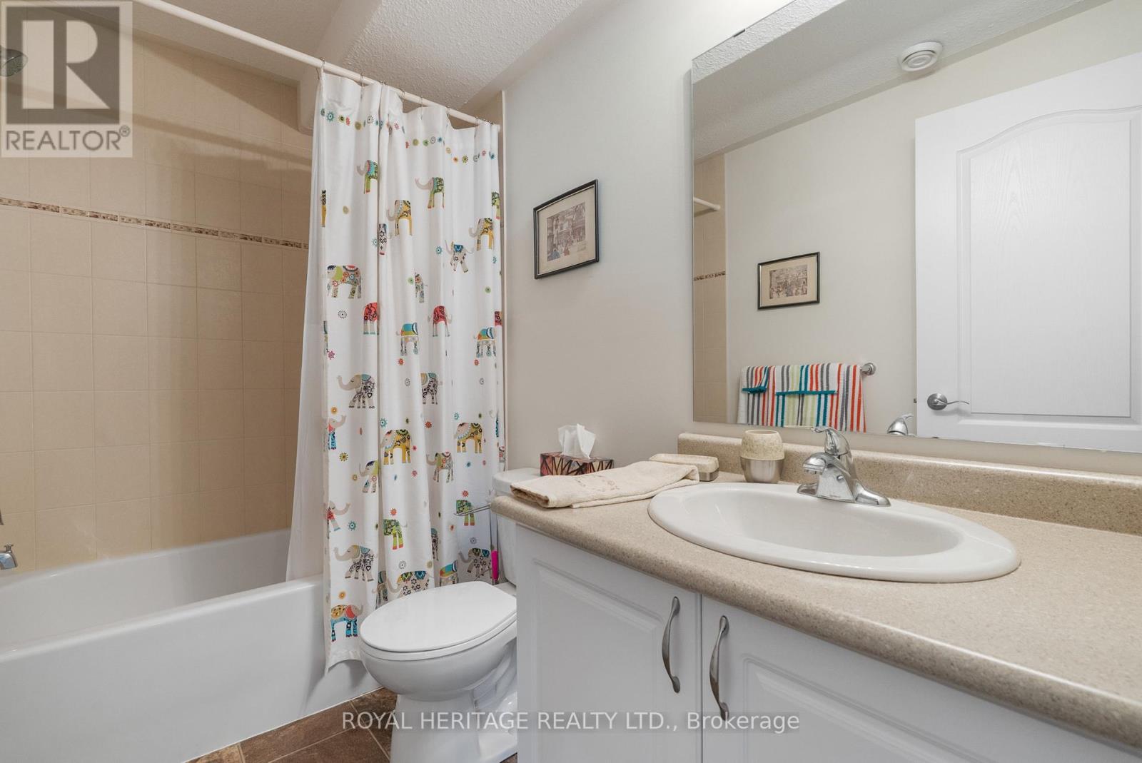 80 Chadwin Drive, Kawartha Lakes (Lindsay), Ontario  K9V 0E9 - Photo 17 - X12194235