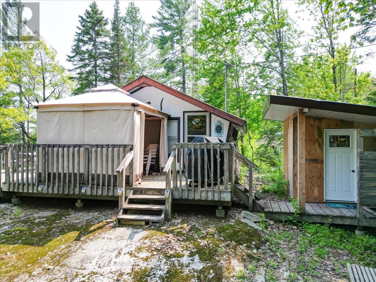 1009 Gossamer Lane, Highlands East (Cardiff Ward), Ontario  K0L 1C0 - Photo 3 - X12194782