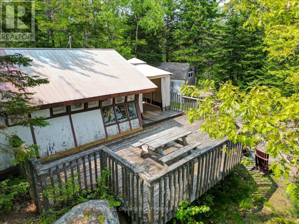 1009 Gossamer Lane, Highlands East (Cardiff Ward), Ontario  K0L 1C0 - Photo 40 - X12194782