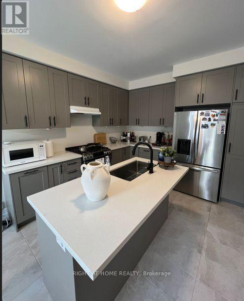 30 Northrop Avenue, Clarington (Newcastle), Ontario  L1B 0W7 - Photo 6 - E12194591