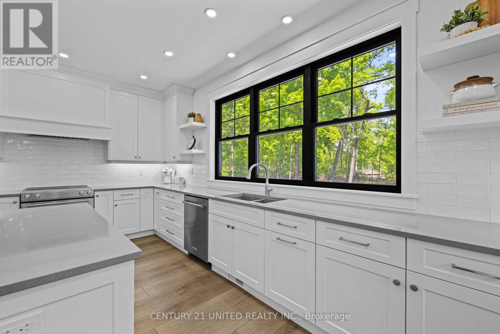 1271 Northeys Bay Road, North Kawartha, Ontario  K0L 3E0 - Photo 9 - X12194805