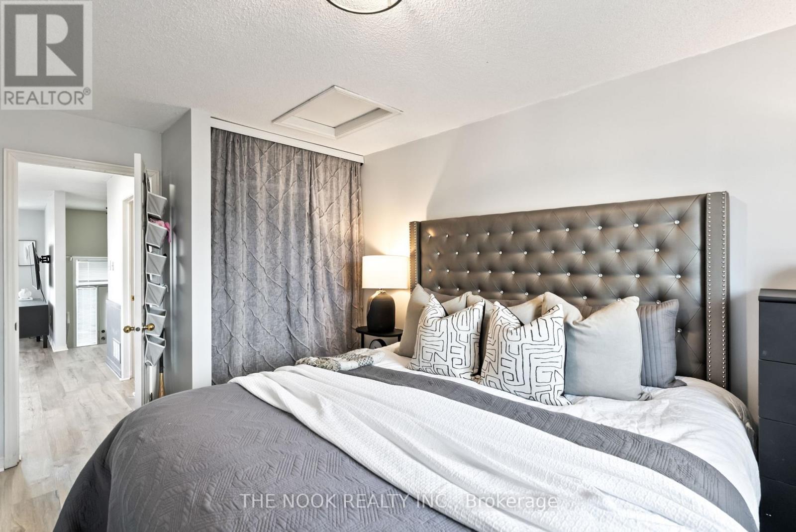 16 Cottingham Crescent, Kawartha Lakes (Lindsay), Ontario  K9V 1T9 - Photo 22 - X12194881