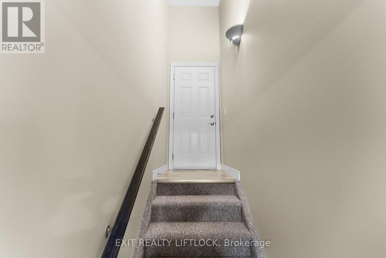 182 Chandler Crescent, Peterborough North (North), Ontario  K9J 0H3 - Photo 43 - X12194921