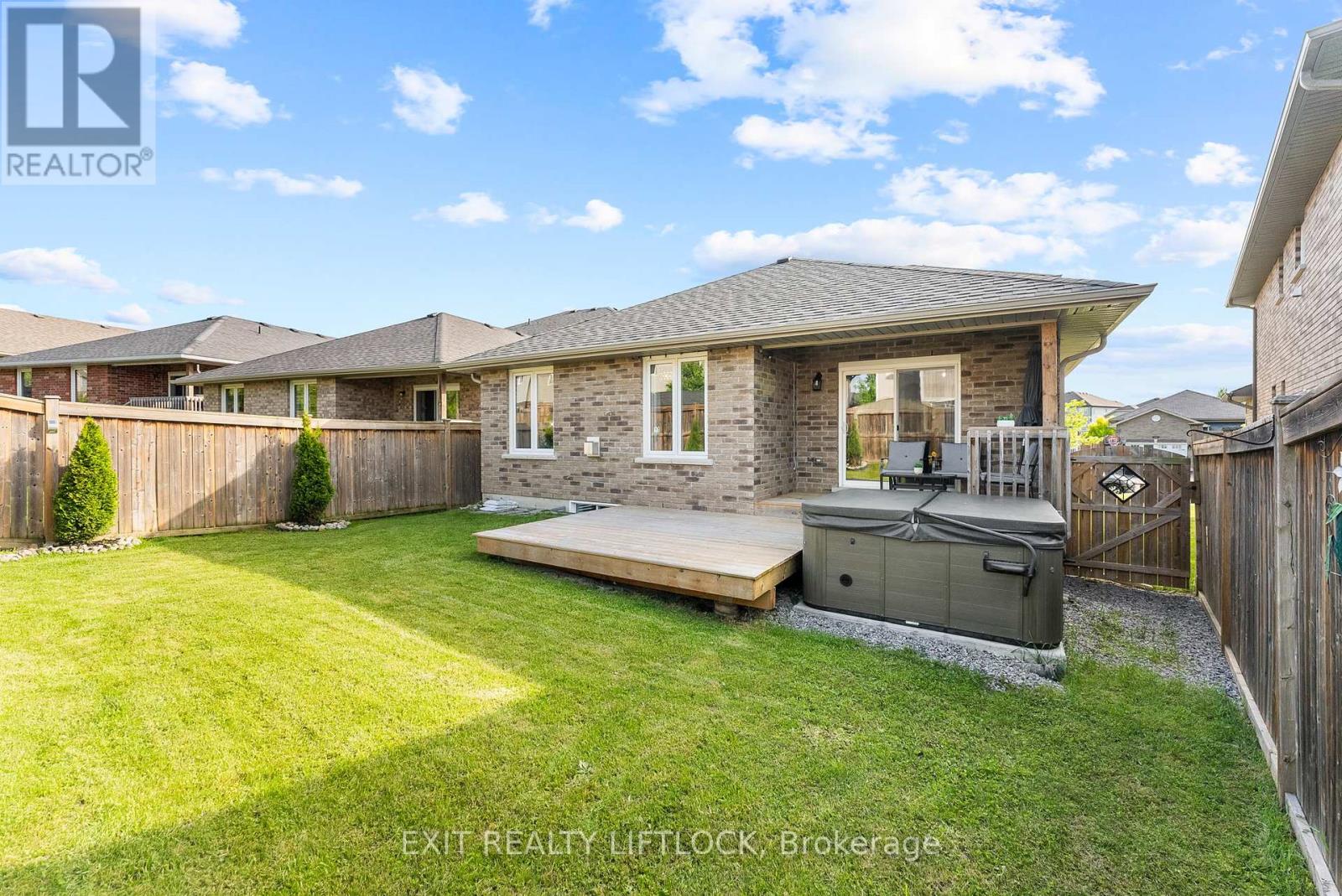 182 Chandler Crescent, Peterborough North (North), Ontario  K9J 0H3 - Photo 47 - X12194921