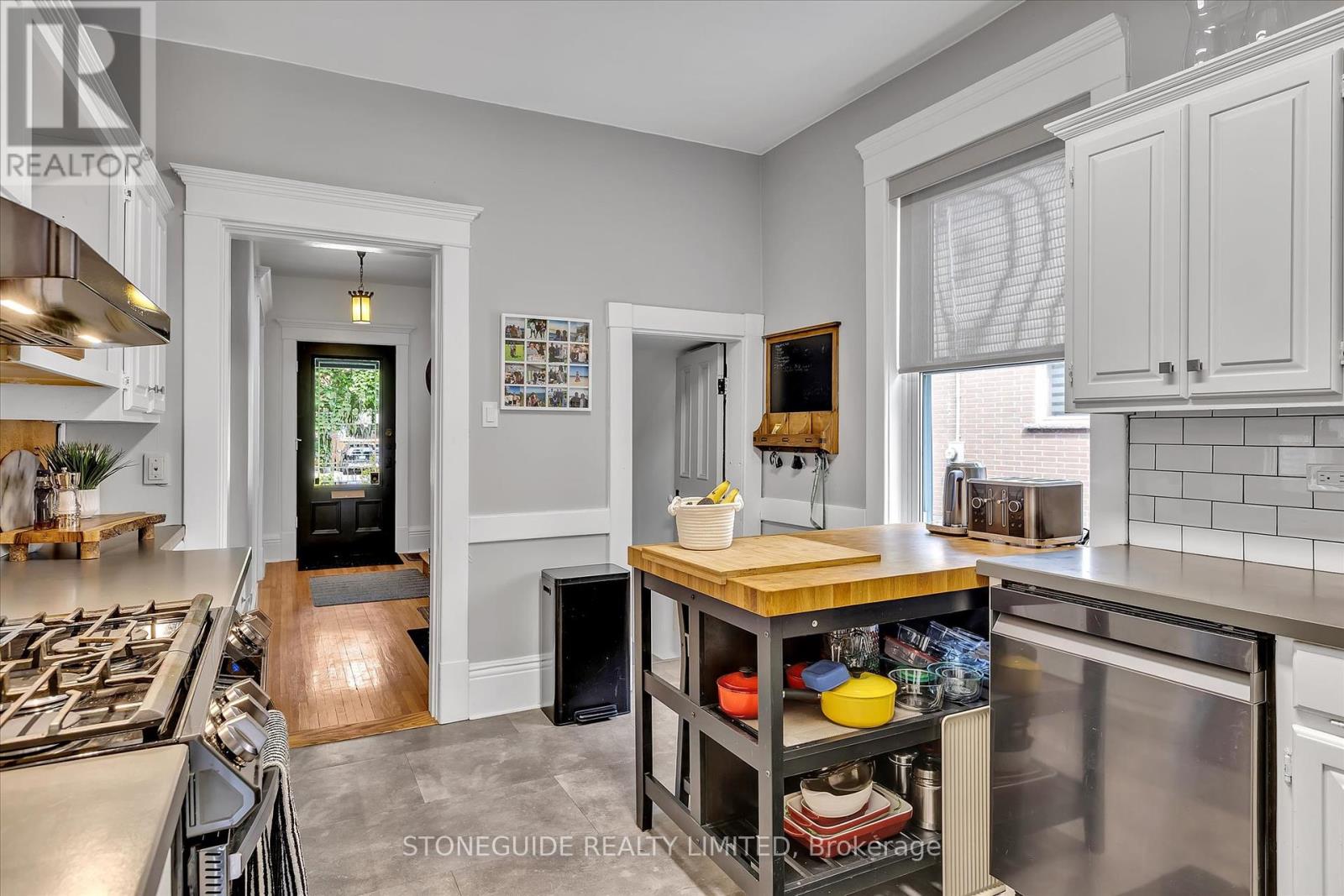 454 Mark Street, Peterborough East (Central), Ontario  K9H 1V9 - Photo 13 - X12195154