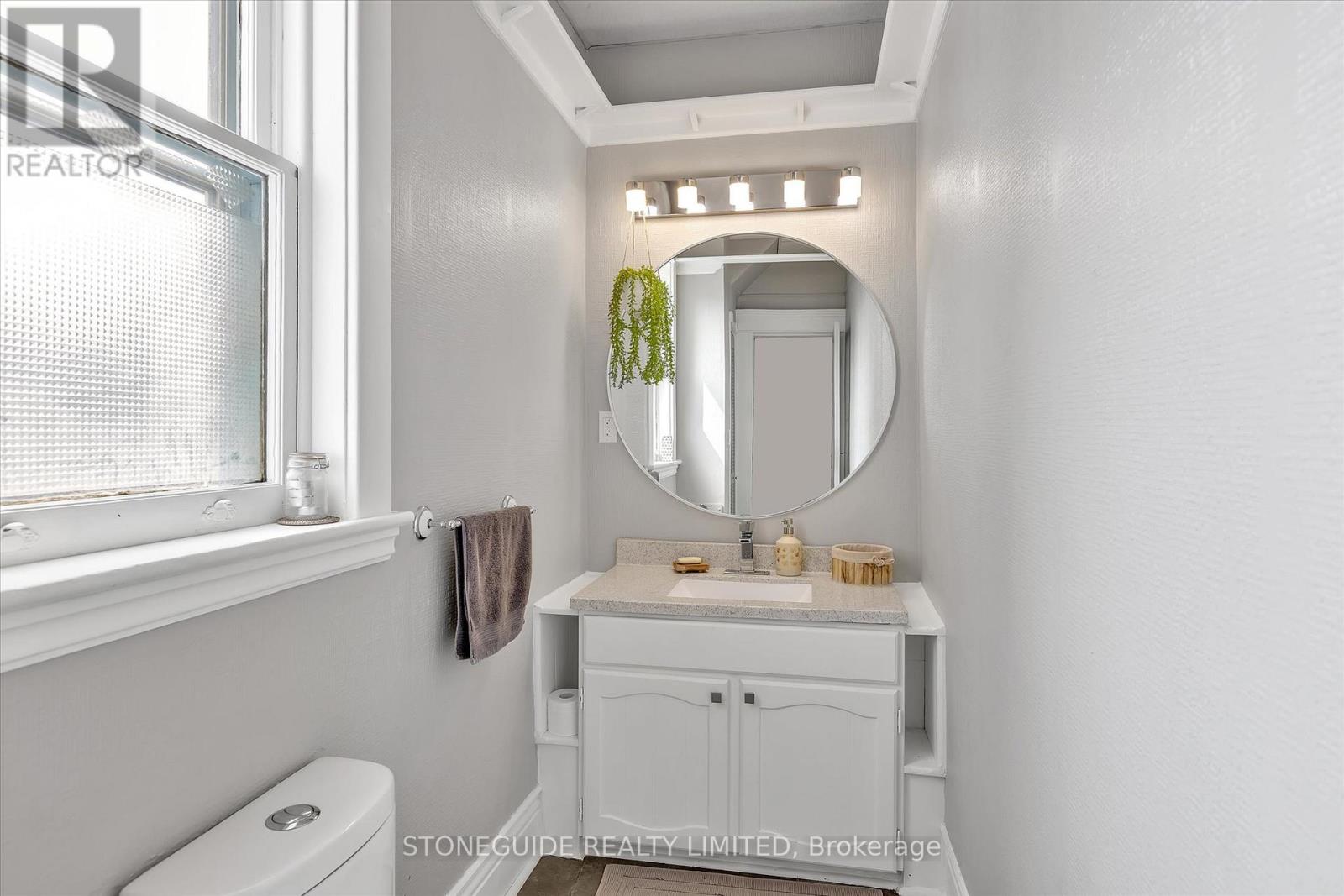 454 Mark Street, Peterborough East (Central), Ontario  K9H 1V9 - Photo 16 - X12195154
