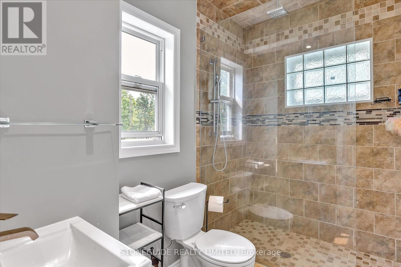 454 Mark Street, Peterborough East (Central), Ontario  K9H 1V9 - Photo 25 - X12195154