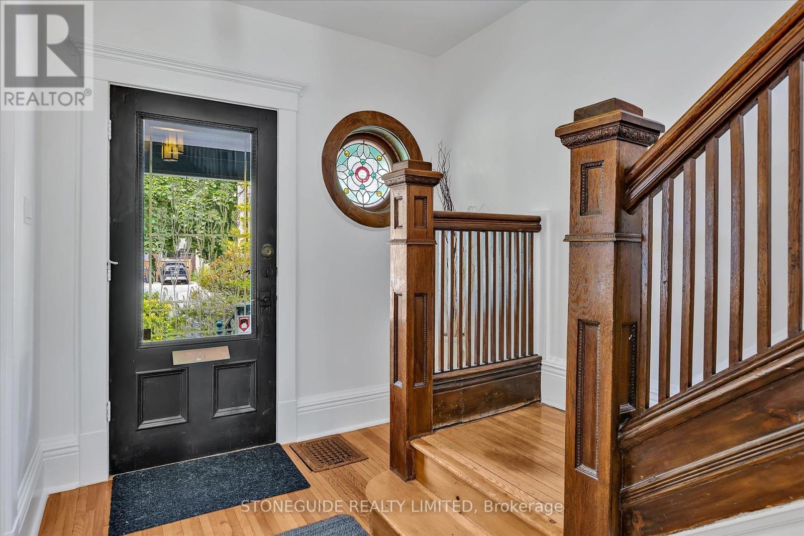 454 Mark Street, Peterborough East (Central), Ontario  K9H 1V9 - Photo 5 - X12195154