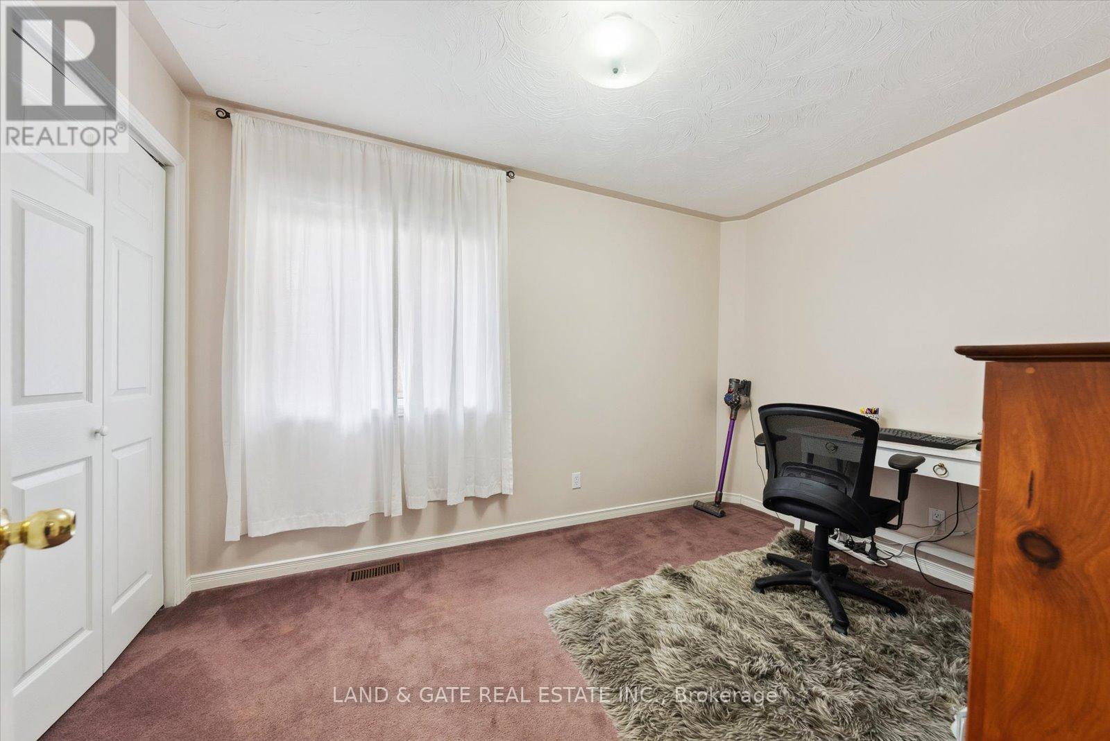 398 Sandy Hook Road, Kawartha Lakes (Manvers), Ontario  L0A 1K0 - Photo 32 - X12195244