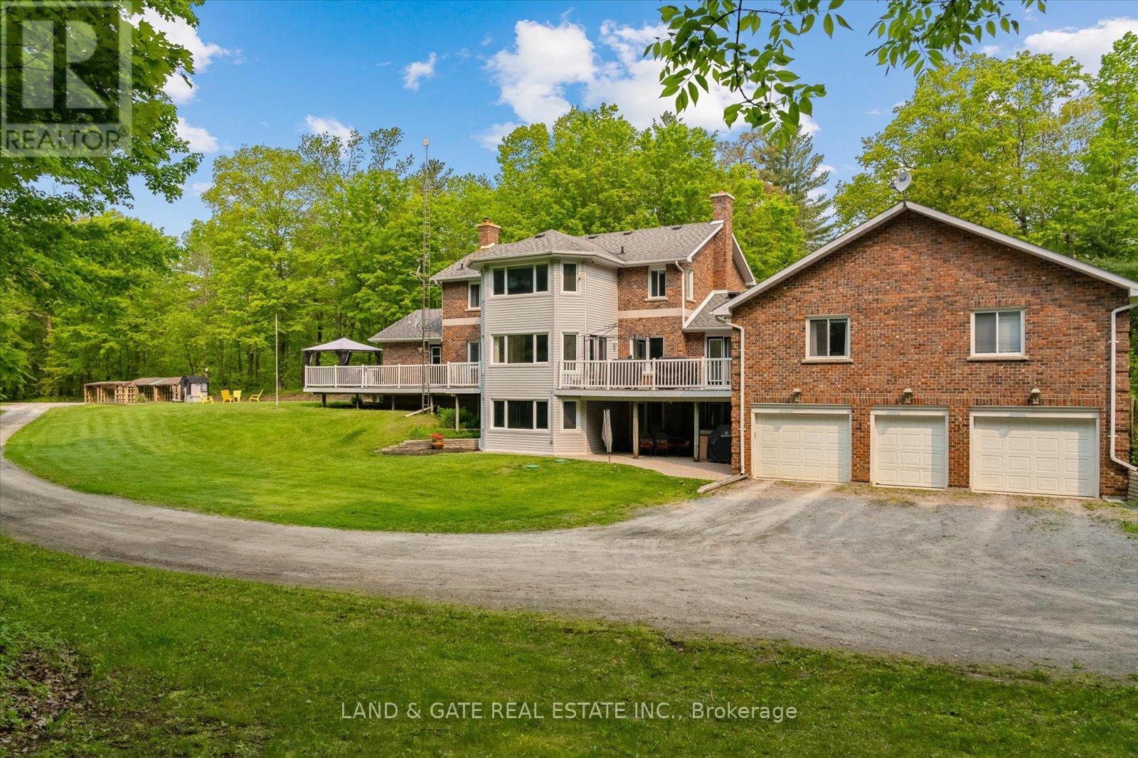 398 Sandy Hook Road, Kawartha Lakes (Manvers), Ontario  L0A 1K0 - Photo 36 - X12195244