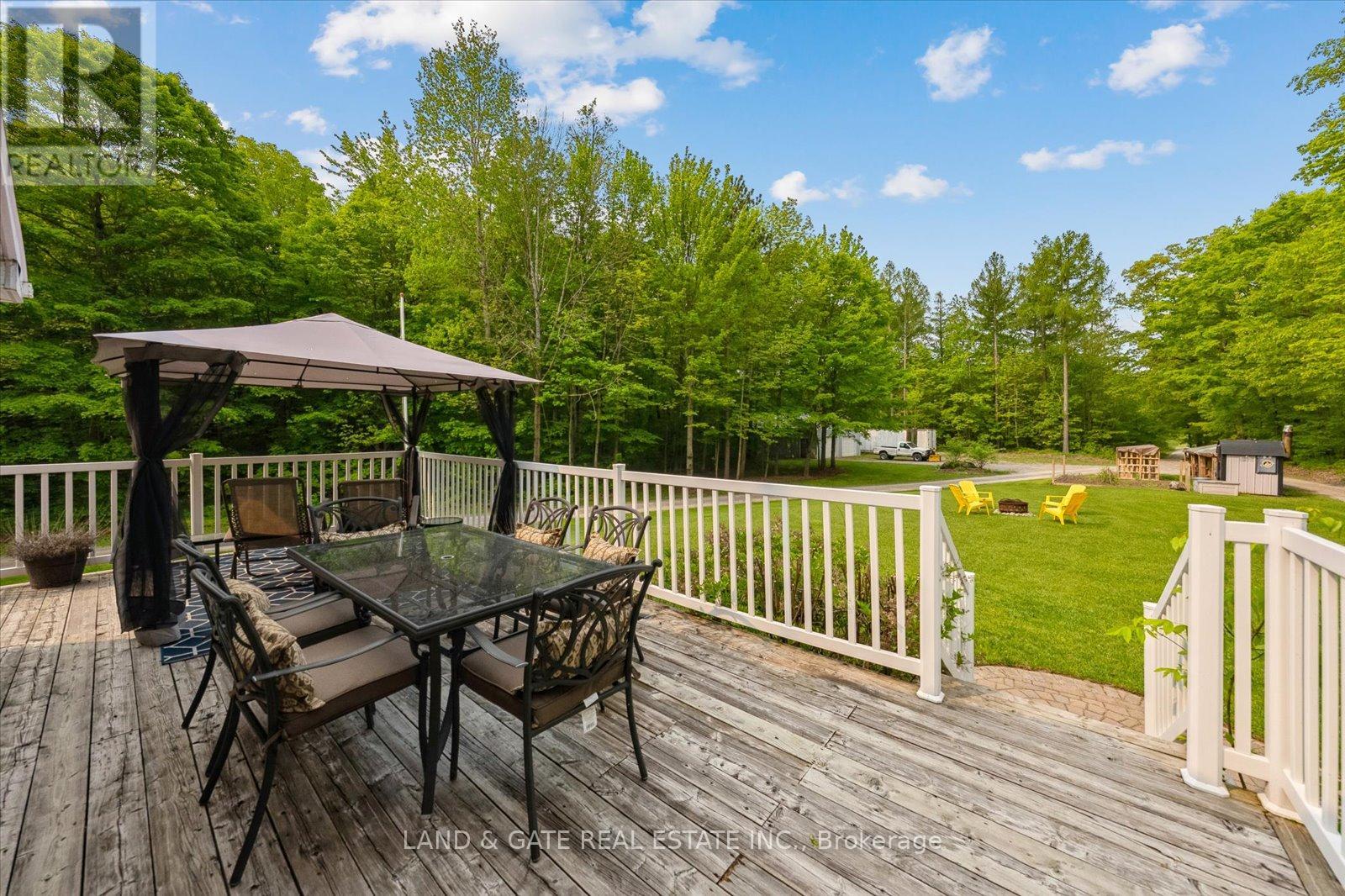 398 Sandy Hook Road, Kawartha Lakes (Manvers), Ontario  L0A 1K0 - Photo 38 - X12195244