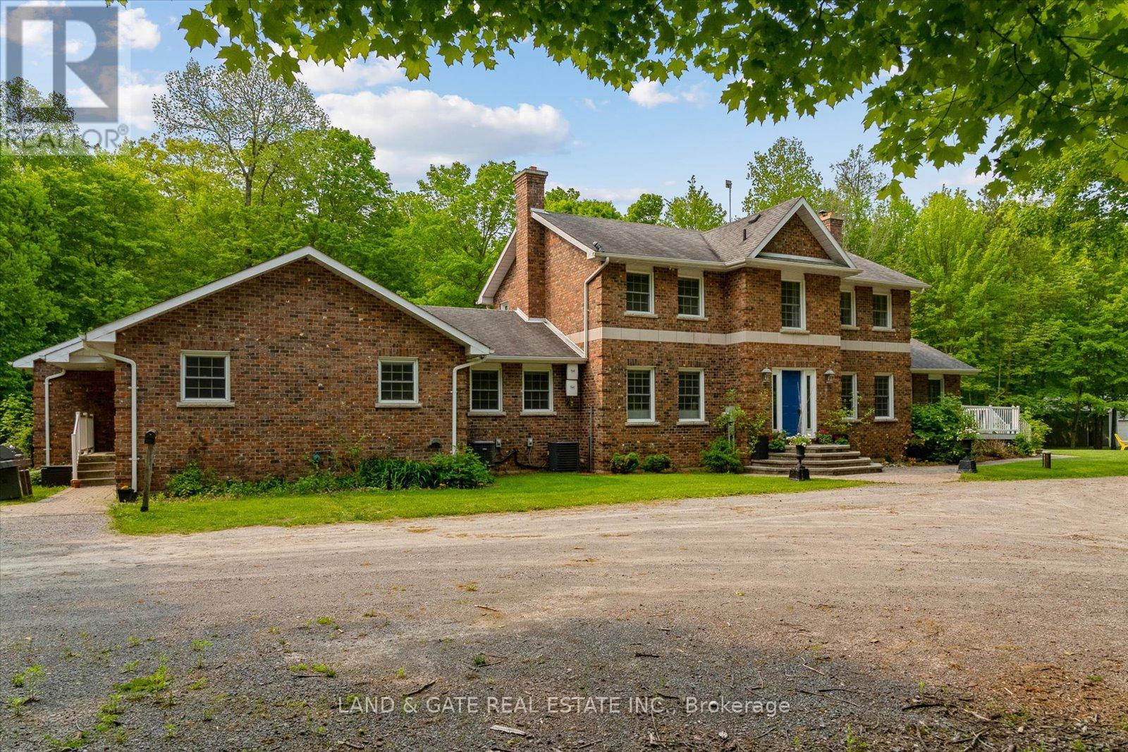 398 Sandy Hook Road, Kawartha Lakes (Manvers), Ontario  L0A 1K0 - Photo 4 - X12195244