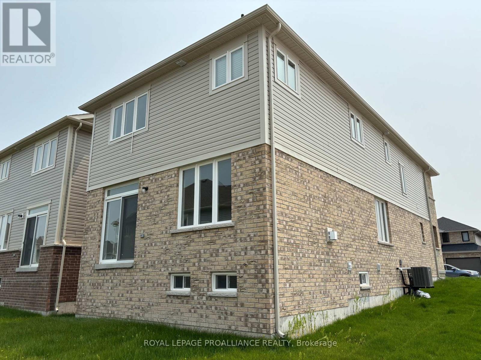 902 Bamford Terrace, Peterborough North (North), Ontario  K9K 0H4 - Photo 47 - X12195307