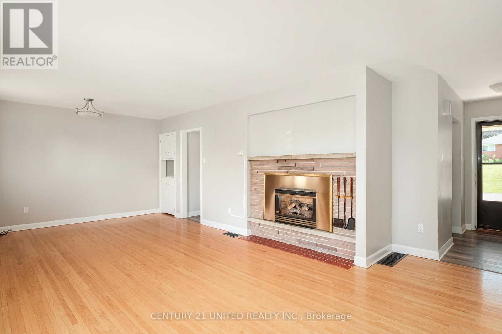 85 Earlwood Drive, Peterborough West (North), Ontario  K9J 6B5 - Photo 10 - X12195508
