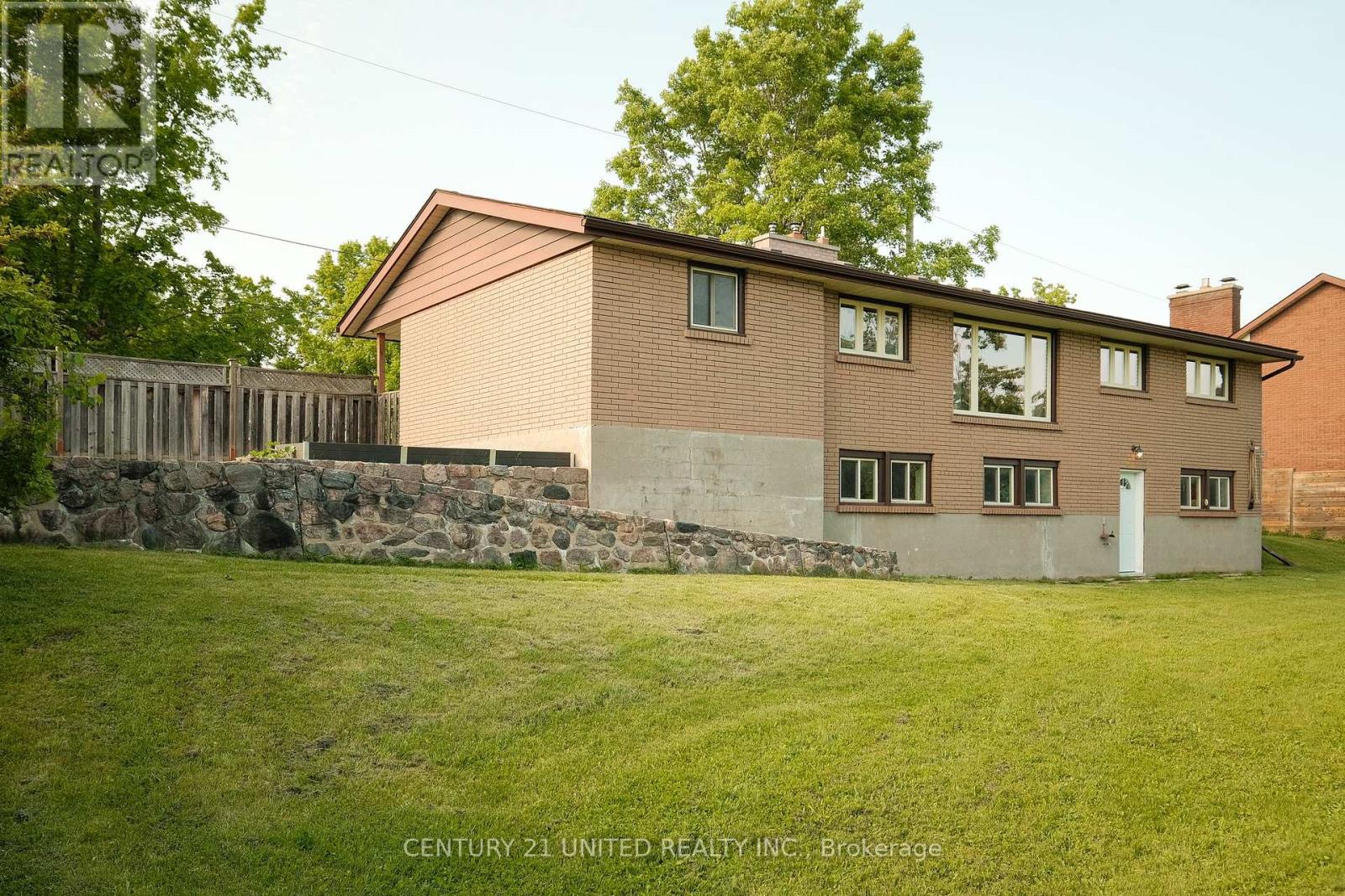 85 Earlwood Drive, Peterborough West (North), Ontario  K9J 6B5 - Photo 42 - X12195508