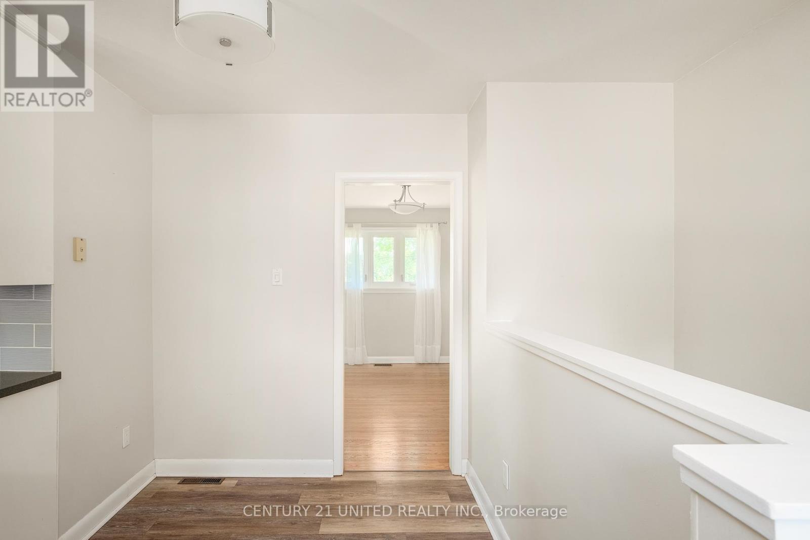 85 Earlwood Drive, Peterborough West (North), Ontario  K9J 6B5 - Photo 6 - X12195508