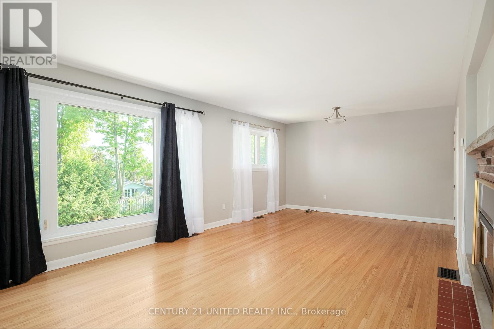 85 Earlwood Drive, Peterborough West (North), Ontario  K9J 6B5 - Photo 9 - X12195508