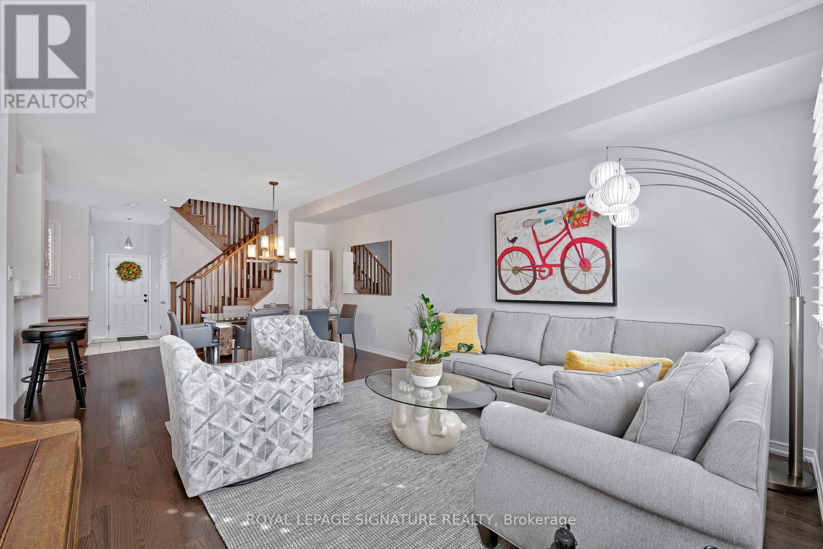 322 Lakebreeze Drive, Clarington (Newcastle), Ontario  L1B 0A1 - Photo 3 - E12195309