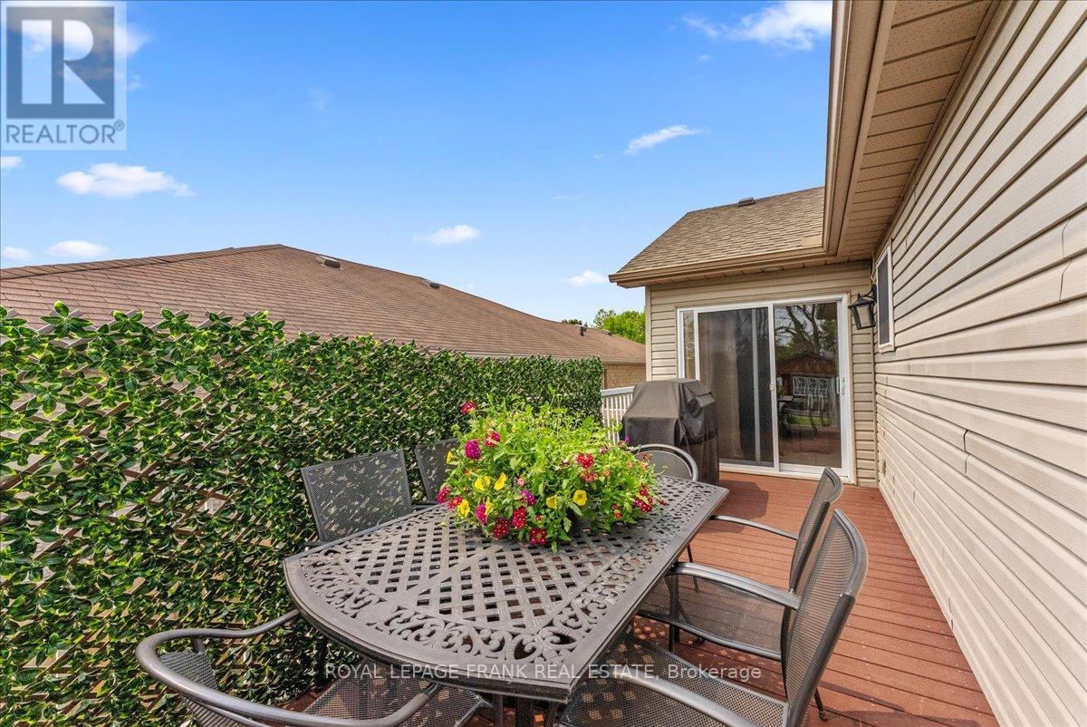 3046 Westridge Boulevard, Peterborough West (Central), Ontario  K9K 2K5 - Photo 28 - X12195586