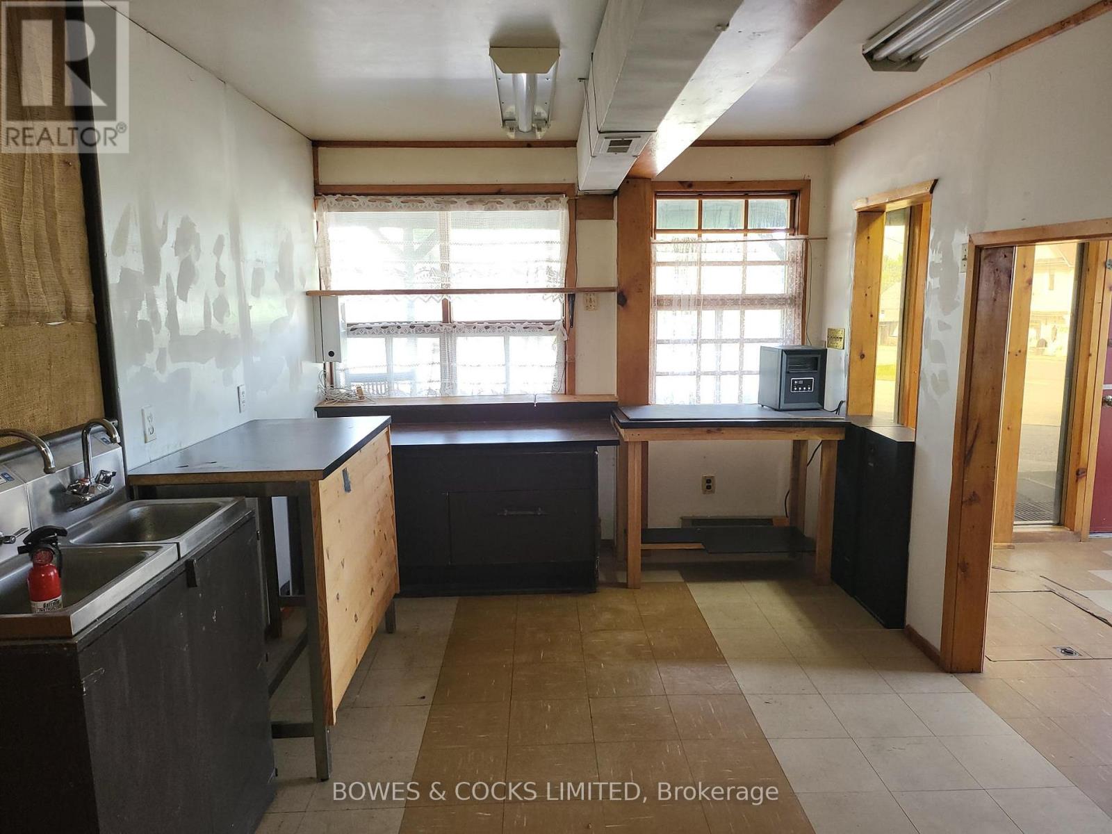 7 Old Hastings Road, Hastings Highlands (Herschel Ward), Ontario  K0L 2S0 - Photo 12 - X12195646