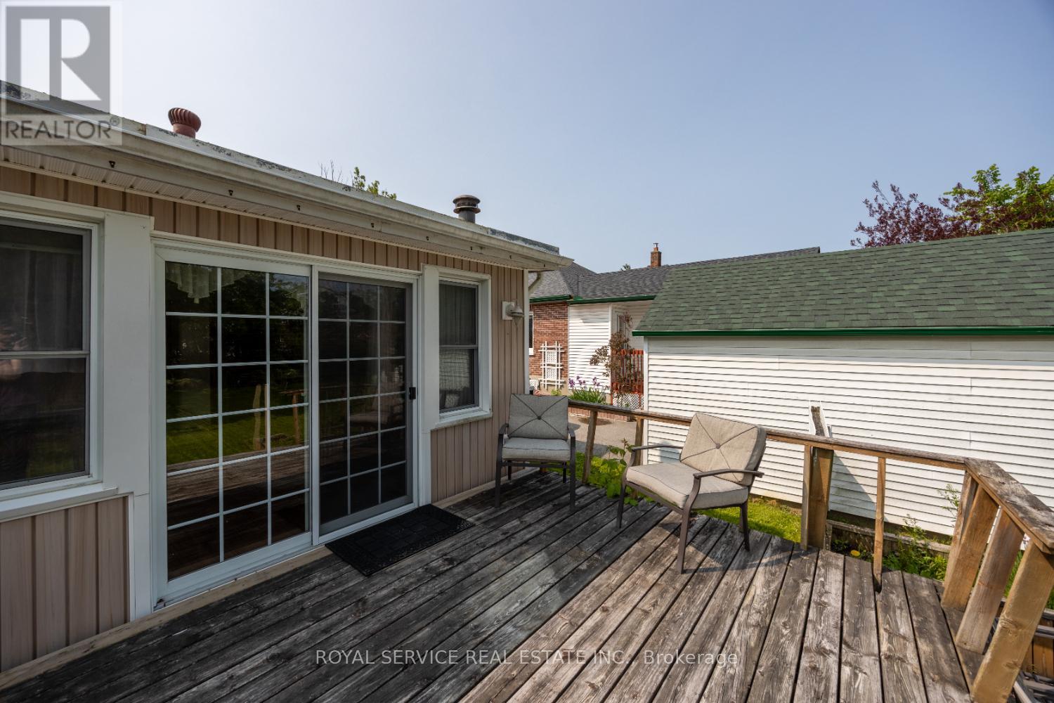 388 Dublin Street, Peterborough Central (North), Ontario  K9H 3C9 - Photo 35 - X12196213