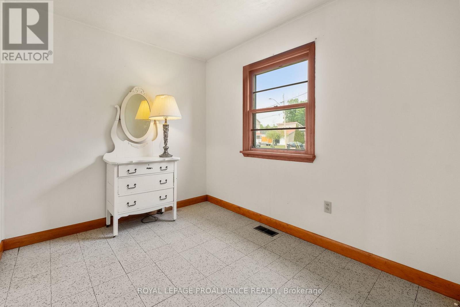 109 Victoria Street, Trent Hills (Hastings), Ontario  K0L 1Y0 - Photo 21 - X12196272
