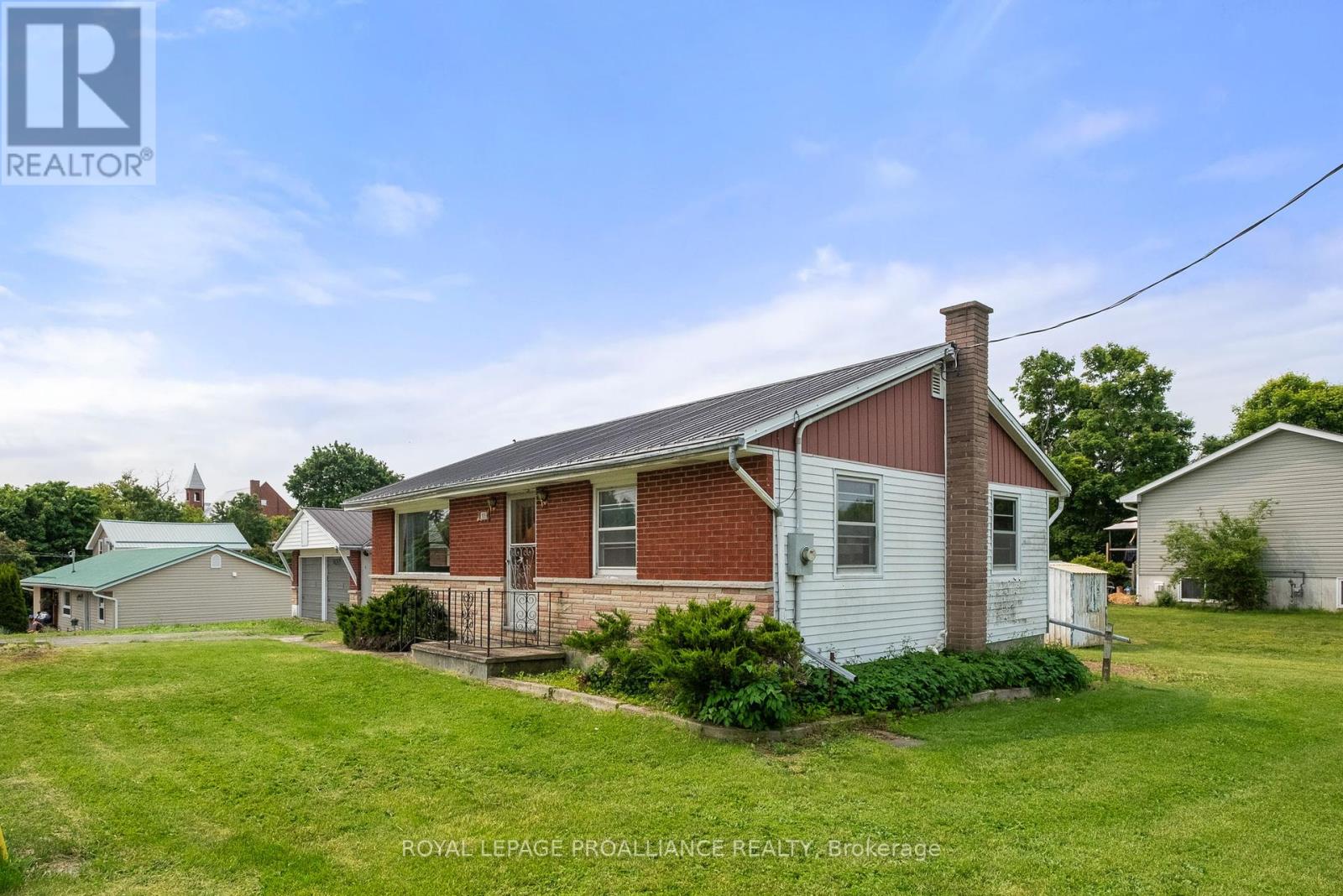 109 Victoria Street, Trent Hills (Hastings), Ontario  K0L 1Y0 - Photo 3 - X12196272