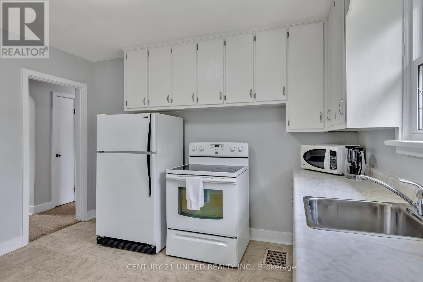 2737 Television Road, Douro-Dummer, Ontario  K9L 1E7 - Photo 13 - X12196331