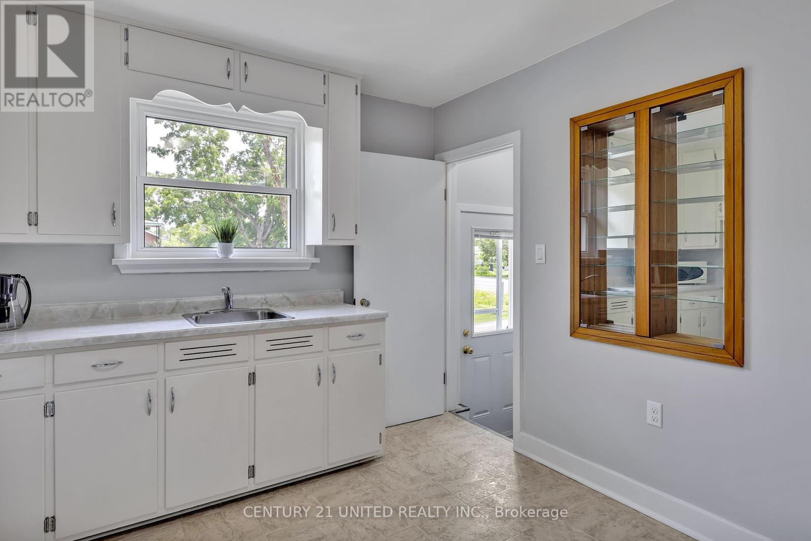 2737 Television Road, Douro-Dummer, Ontario  K9L 1E7 - Photo 14 - X12196331