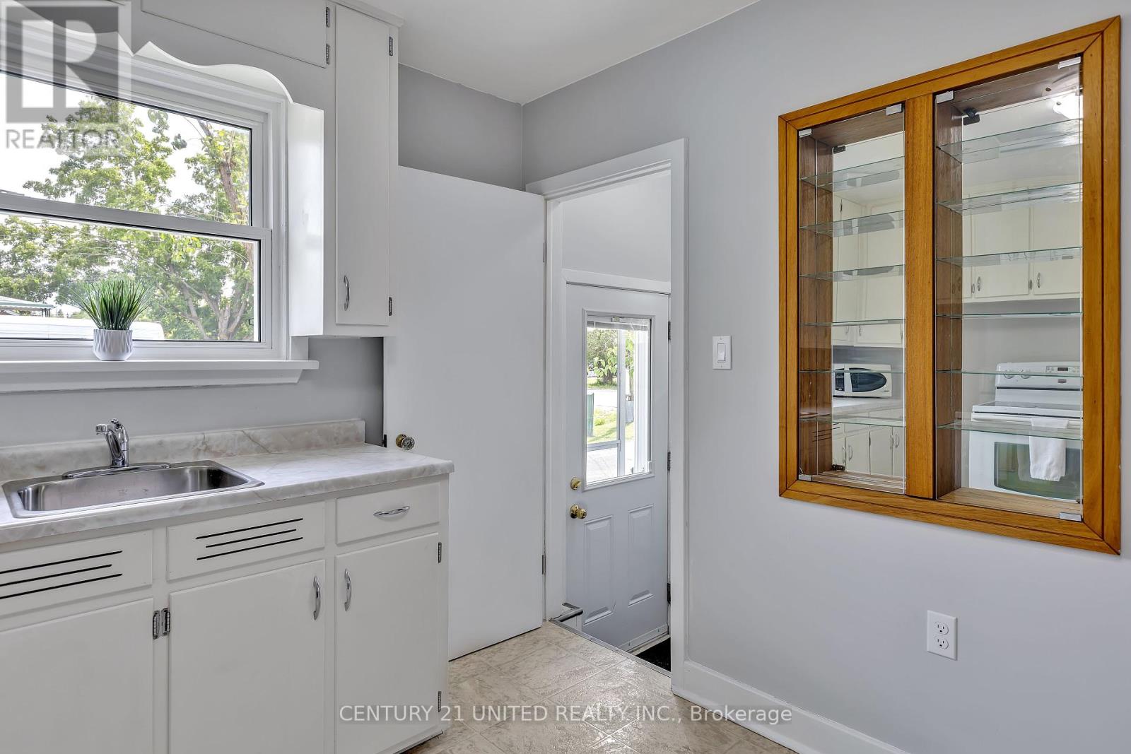 2737 Television Road, Douro-Dummer, Ontario  K9L 1E7 - Photo 29 - X12196331