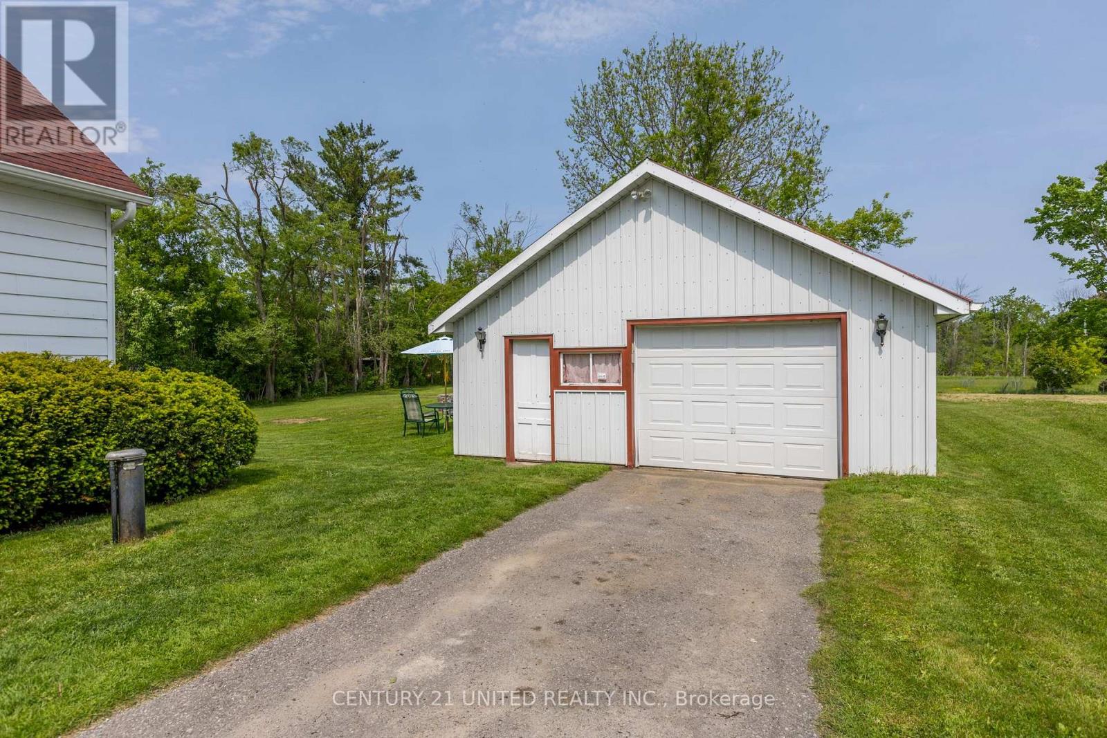 2737 Television Road, Douro-Dummer, Ontario  K9L 1E7 - Photo 36 - X12196331