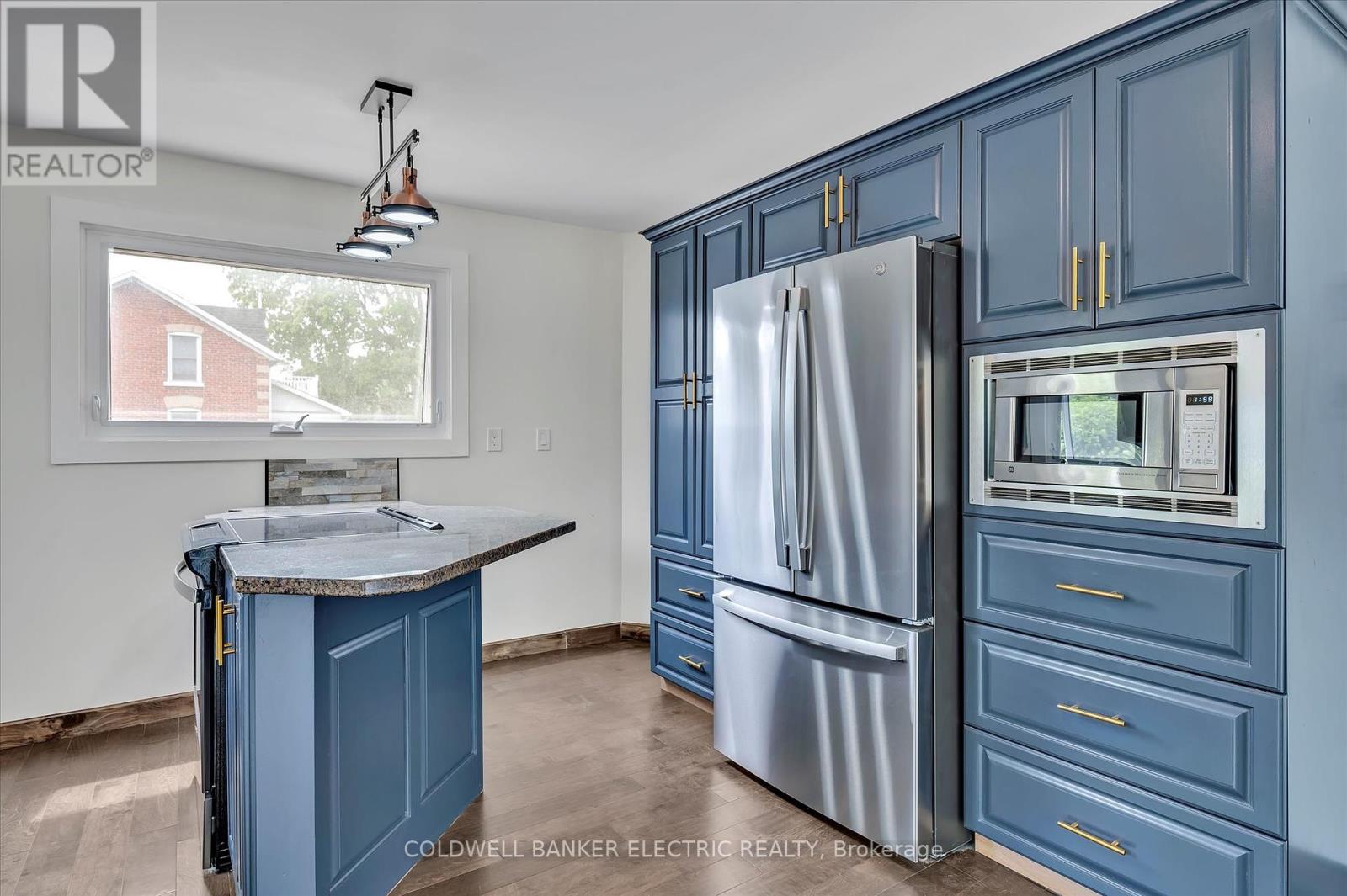 65 Queen Street, Asphodel-Norwood (Norwood), Ontario  K0L 2V0 - Photo 10 - X12196858