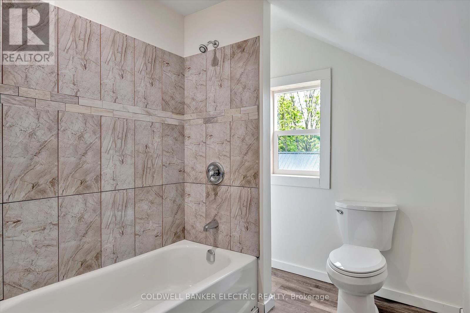 65 Queen Street, Asphodel-Norwood (Norwood), Ontario  K0L 2V0 - Photo 26 - X12196858