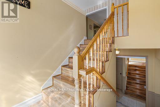 64 Blue Water Avenue, Kawartha Lakes (Fenelon), Ontario  K9V 0K6 - Photo 15 - X12197466