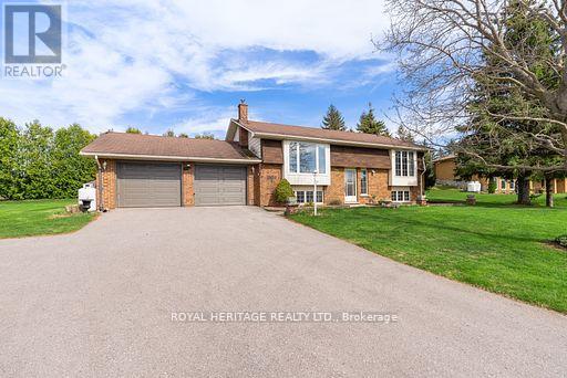 64 Blue Water Avenue, Kawartha Lakes (Fenelon), Ontario  K9V 0K6 - Photo 3 - X12197466