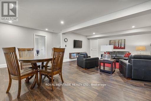 16 Regent Street, Kawartha Lakes (Lindsay), Ontario  K9V 3T7 - Photo 24 - X12197468