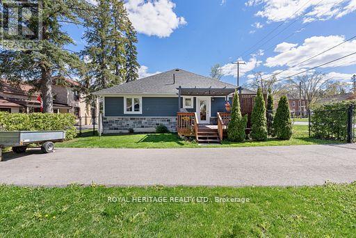 16 Regent Street, Kawartha Lakes (Lindsay), Ontario  K9V 3T7 - Photo 28 - X12197468