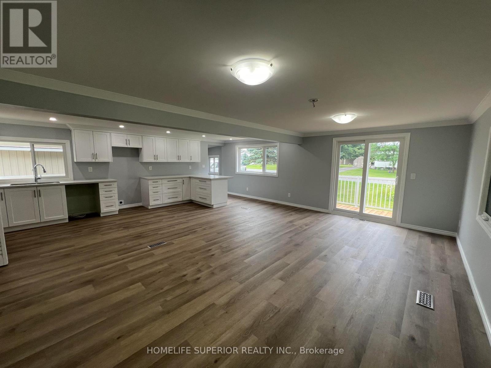 71 Sama Park Road, Havelock-Belmont-Methuen (Havelock), Ontario  K0L 1Z0 - Photo 7 - X12197577