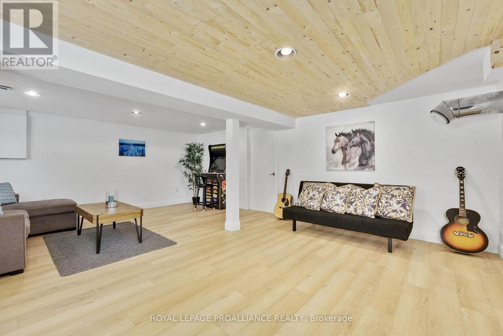 269 Hillside Drive, Trent Hills, Ontario  K0L 1L0 - Photo 32 - X12197708