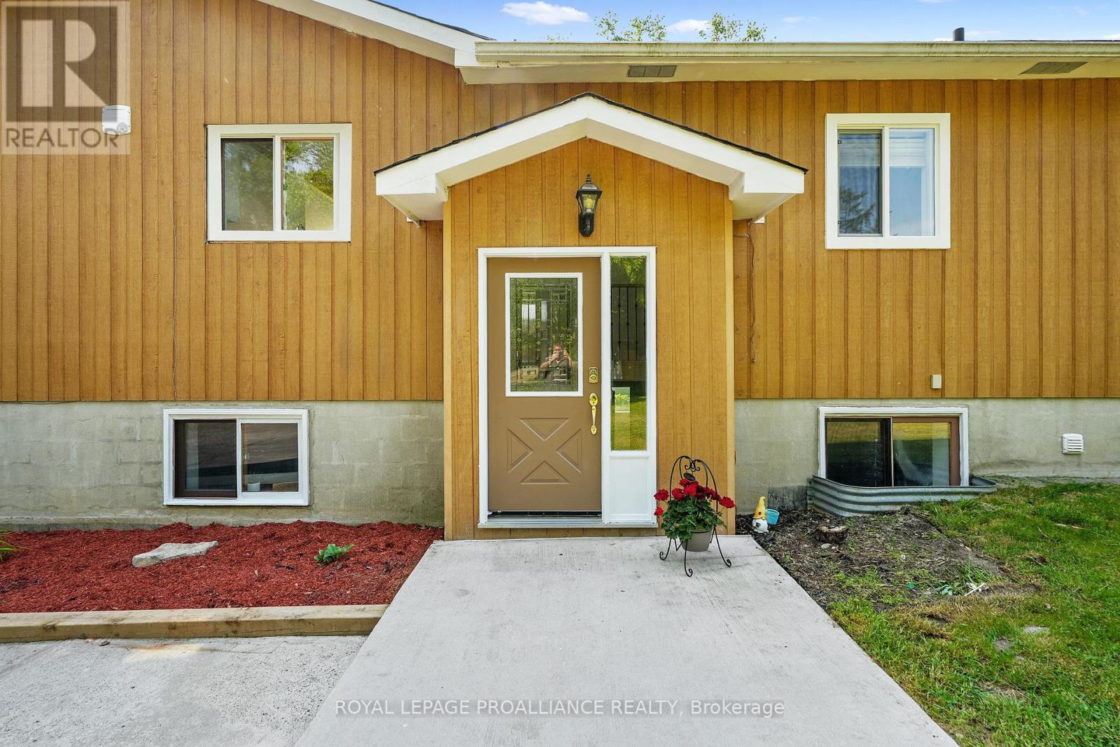 269 Hillside Drive, Trent Hills, Ontario  K0L 1L0 - Photo 7 - X12197708
