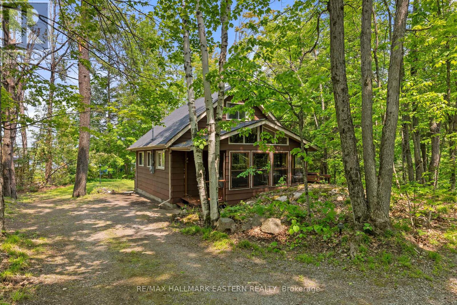 68 Irwin Drive, Trent Lakes, Ontario  K0L 1J0 - Photo 2 - X12197841