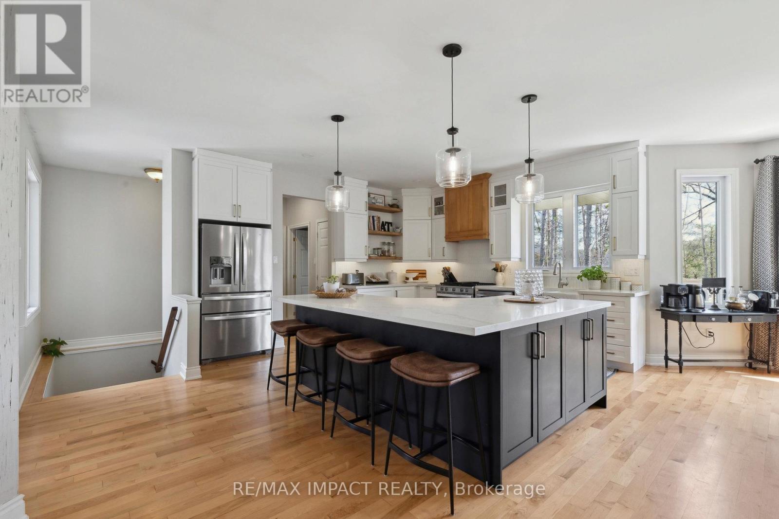 27 Slalom Drive, Kawartha Lakes (Bethany), Ontario  L0A 1A0 - Photo 11 - X12198334