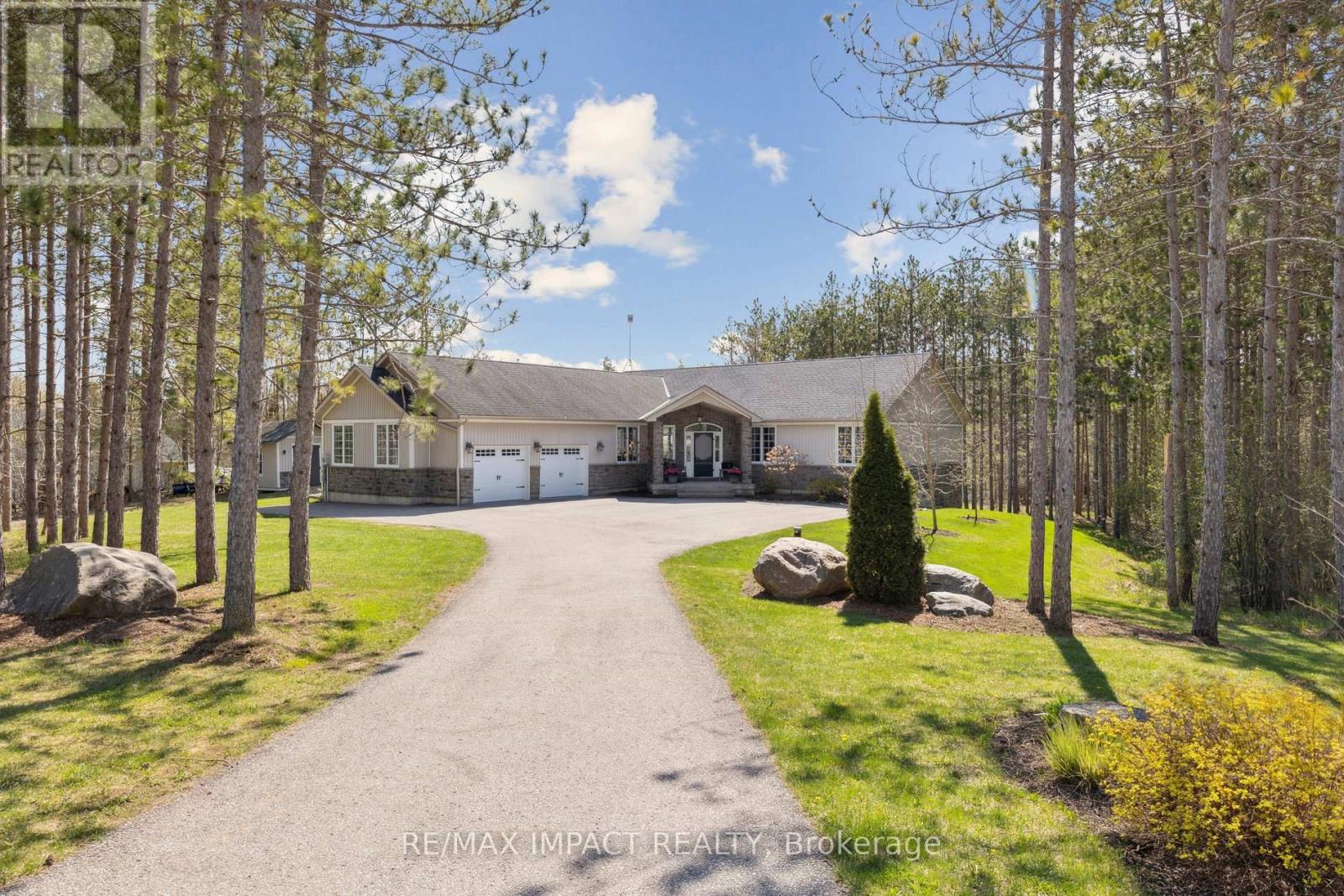 27 Slalom Drive, Kawartha Lakes (Bethany), Ontario  L0A 1A0 - Photo 3 - X12198334