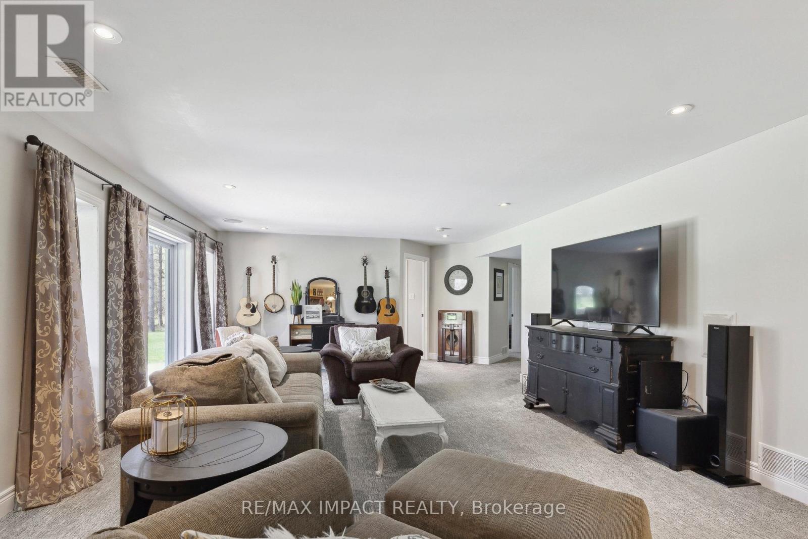 27 Slalom Drive, Kawartha Lakes (Bethany), Ontario  L0A 1A0 - Photo 38 - X12198334